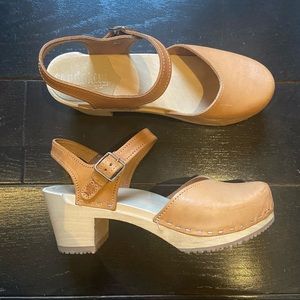 Sandgrens Swedish Wood Clogs Sandals Light Brown Leather with Heel size 38